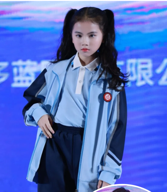 美多蓝校服品牌招募小模特啦