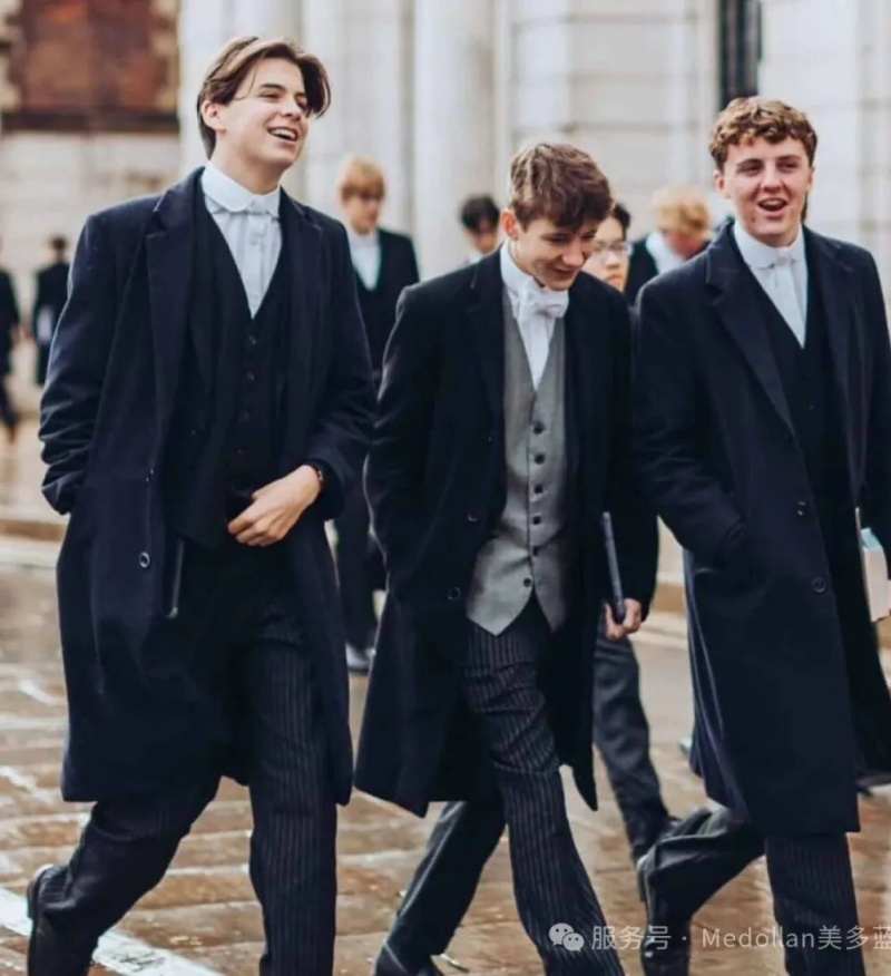 英国八大顶级学校校服，你见过吗？